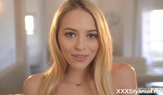 Lily Larimar - My Favorite Glass Dildo Makes Me Cum So Hard [FullHD]