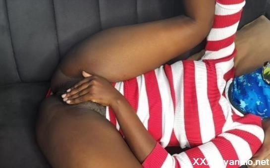 Baltasar Engonga - Lonely And Horny Big Ass Stepsis Wants To Finger Her Pussy And Mourn Till Orgasm [FullHD]