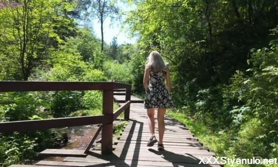 Letty Black - Remote Controled Vibrator In Park - Sweet Milf Gets An Orgasm [FullHD]