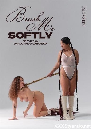 Sofia Laone, Emma Petite - Brush Me Softly [FullHD]