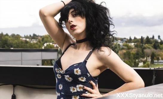 Zuzu Flowers - Zuzus Kink Shame [FullHD]