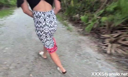 Ninaandevan - Sex On The Nature Walk Pov [FullHD]