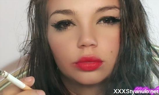 XO Bunny - Smoking For A Movie Behind The Scenes Smoking Scene [FullHD]