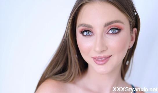 Macy Meadows - Amateur Allure Welcomes Macy Meadows, Cute Petite Babe Loves Giving Head And Swallowing Cum [FullHD]