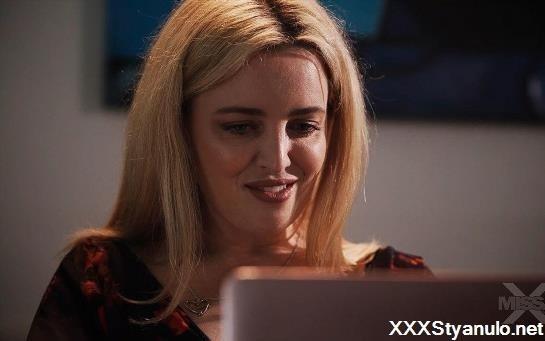 Amateurs - Mom Is In Control [FullHD]