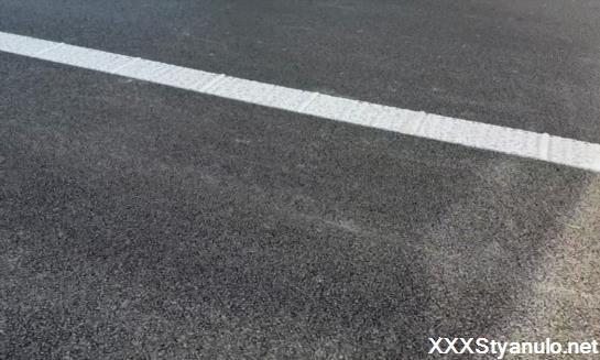 Tonny, Mia - Slow Blowjob In The Middle Of Highway - Tonny And Mia [HD]