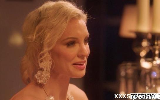 Kenzie Taylor - Spoiled Babe Enjoys A Night Anal [SD]