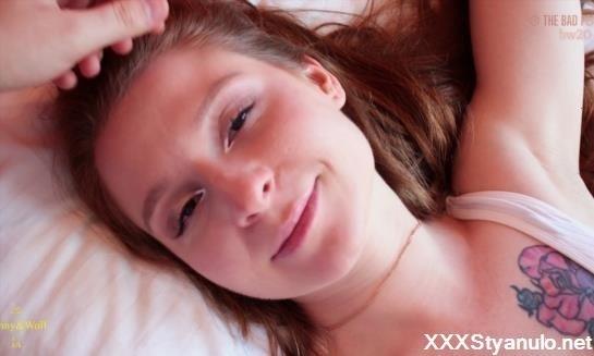 Bunny, Wolf - Lesbians And Sex Toys. She Thought She Was Alone. Bad Peach, Good Orgasms. [FullHD]