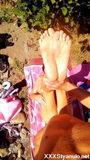 Esteban Y Anna - Sorry, This Is A Full Nude Only Beach-Ill Have To Take That Off-Guy Unties Her Bikini Then Fucks [SD]