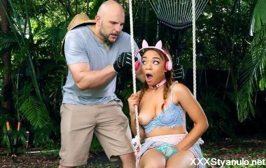 Amateurs - Full Swing [FullHD]