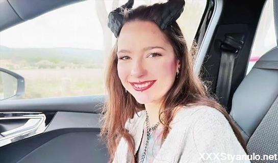 Mamie Donuts - Granny Donuts, 28 Years Old, Comes To Continue Her Hardcore Experiences With A Smile! [FullHD]