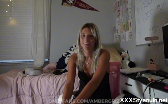 Amber Griz - 18 Year Old College Girl Cheats On Boyfriend In Dorm! Bf Kept Calling Phone [FullHD]