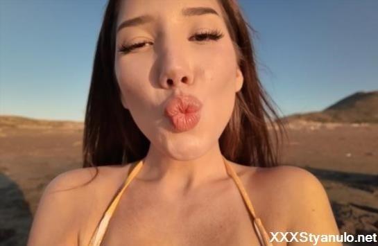 Layla Scarlett - Big Waves Backstage [FullHD]